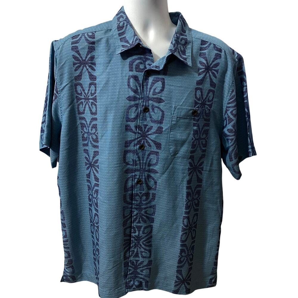 QUIKSILVER WATERMAN BUTTON UP — Blue Comfort Fit Short Sleeve Men's Large